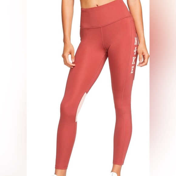 NWT Nike Women’s Epic Fast Red Stardust 7/8 Running Leggings Size Small - Picture 1 of 7